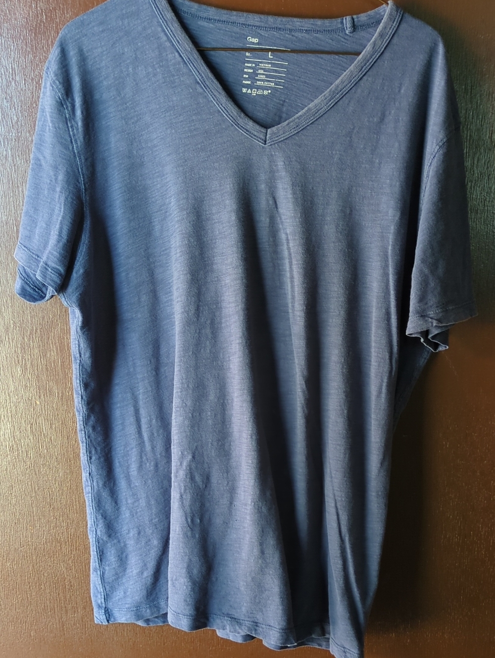 5 For $20. GAP Men's Navy V-Neck Short Sleeve Tee Size L